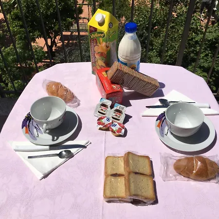 Eden فندق مبيت وإفطار